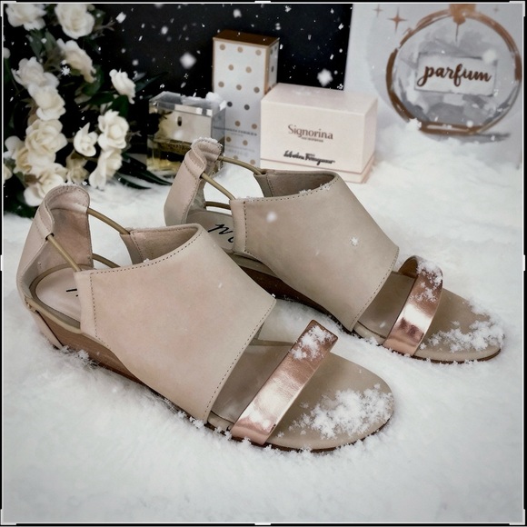 Matisse 'Port' Tan Suede Sandals - Picture 2 of 9